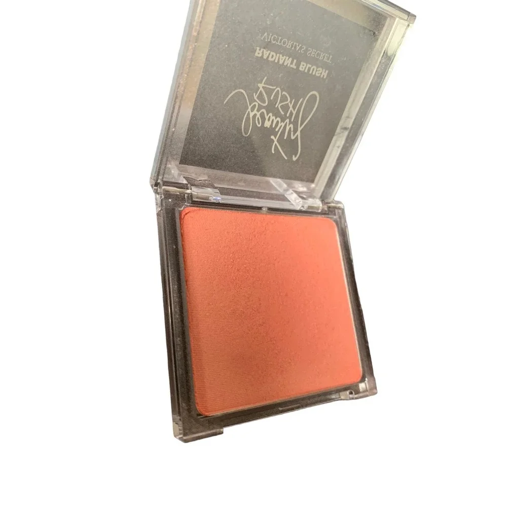 Victoria's Secret BEAUTY‎ RUSH Radiant Blush - Fresh Love